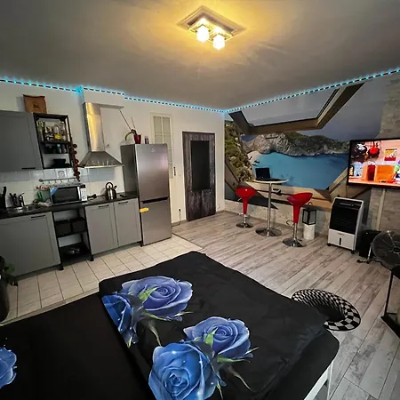 Apartment Monfas Provence In Prague