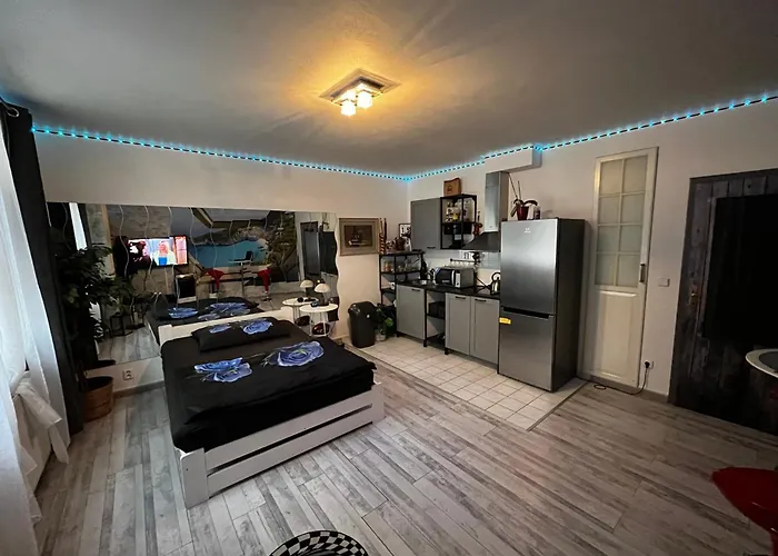 Monfas Provence In Apartment